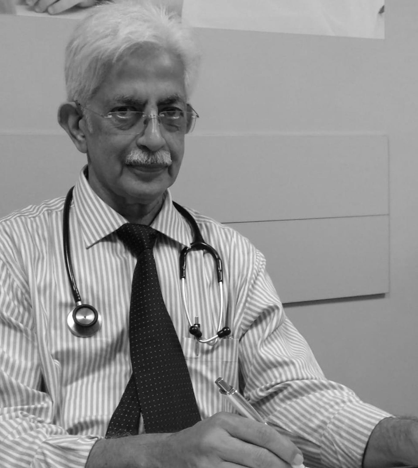 dr.hariharan-main-image